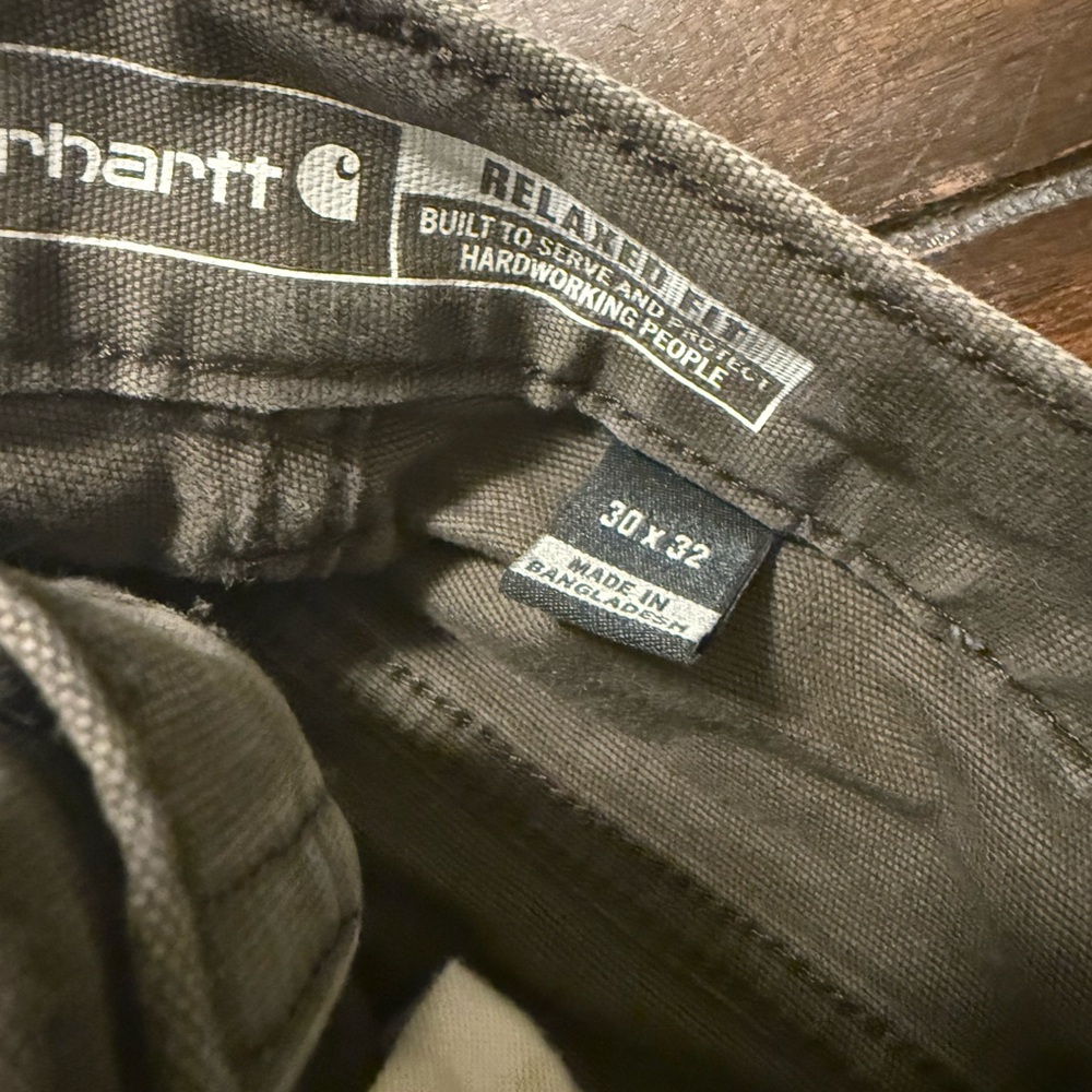 Carhartt Relaxed Fit Work Pants –  Faded Look - Picture 2 of 2